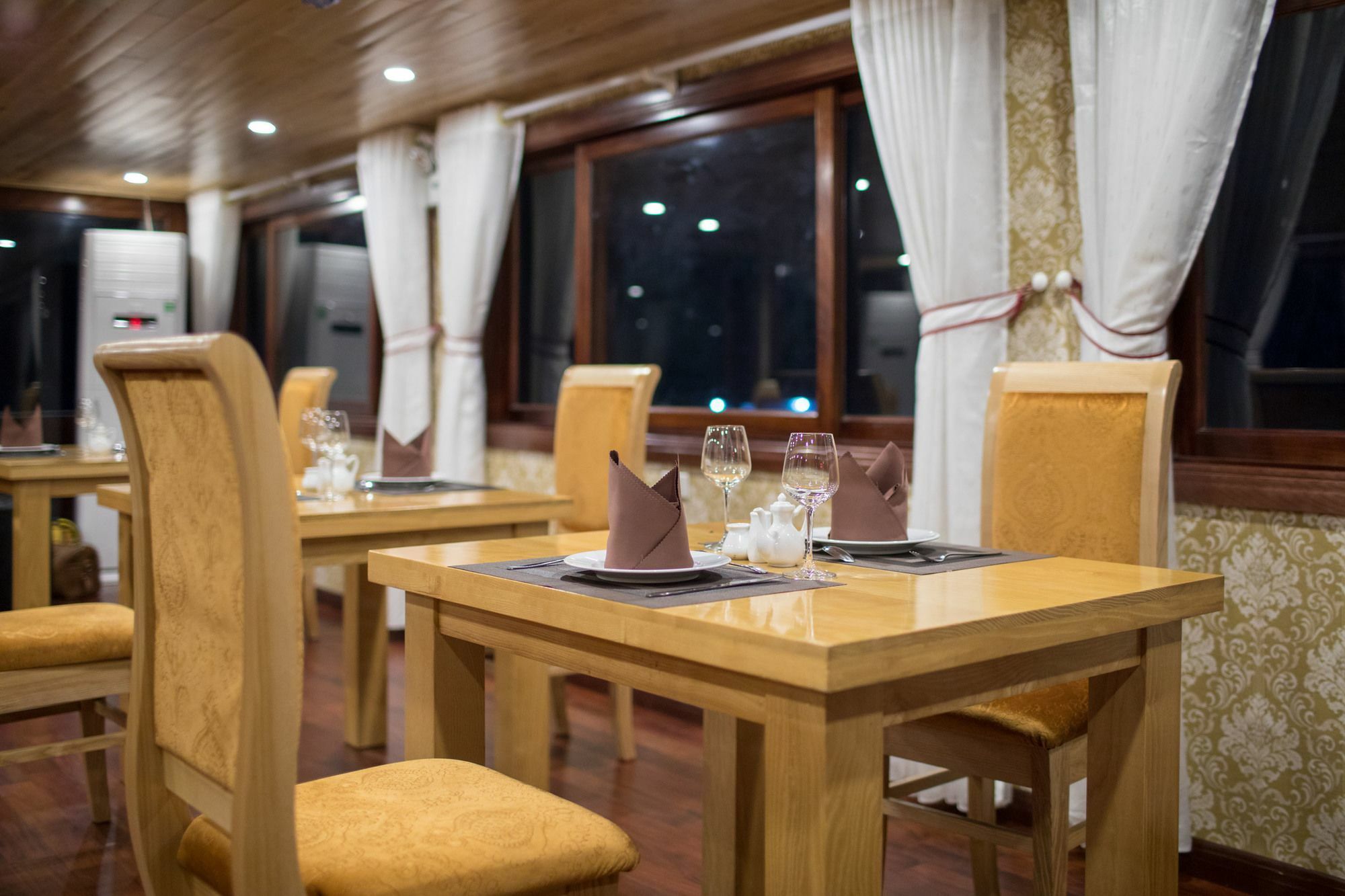 ホテル Harmony Boutique Cruises ハロン エクステリア 写真